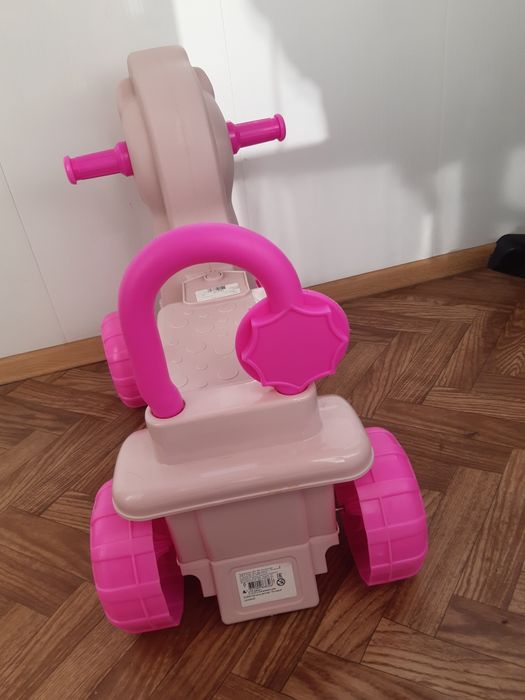 Продам каталку лошадку