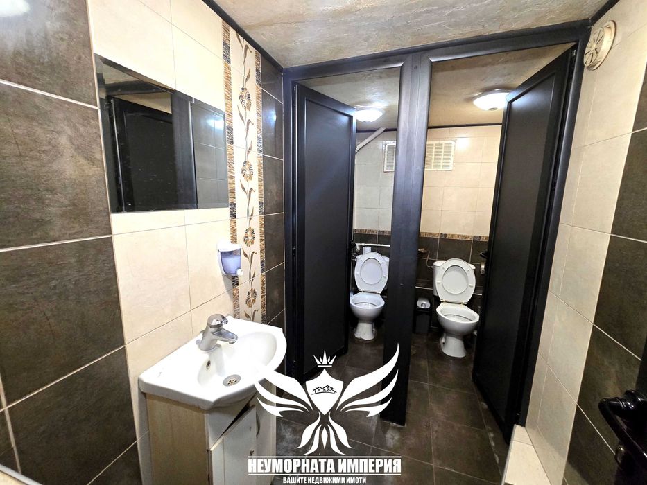 Дава се под наем Офис в Асеновград - 135 кв.м за 774.69 € - Снимка #17