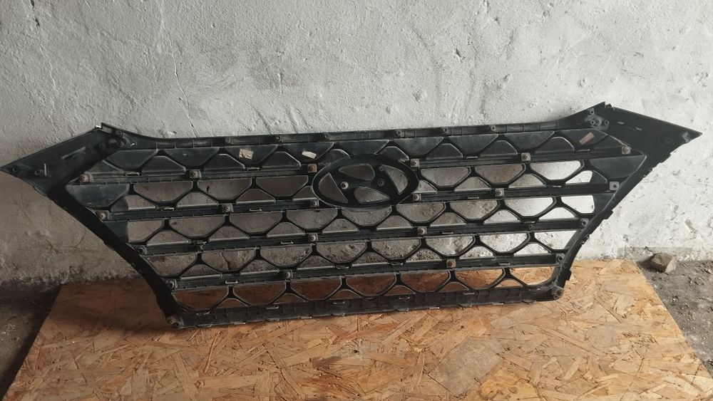 Продаю решетка на Хундай туксон