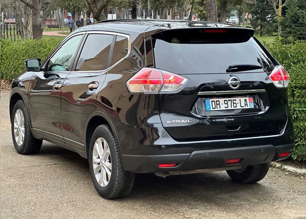 NISSAN X-Trail 4x4 an 2016 -7 LOCURI-1,6 Diesel-Extra Dotari-CA NOUA‼️