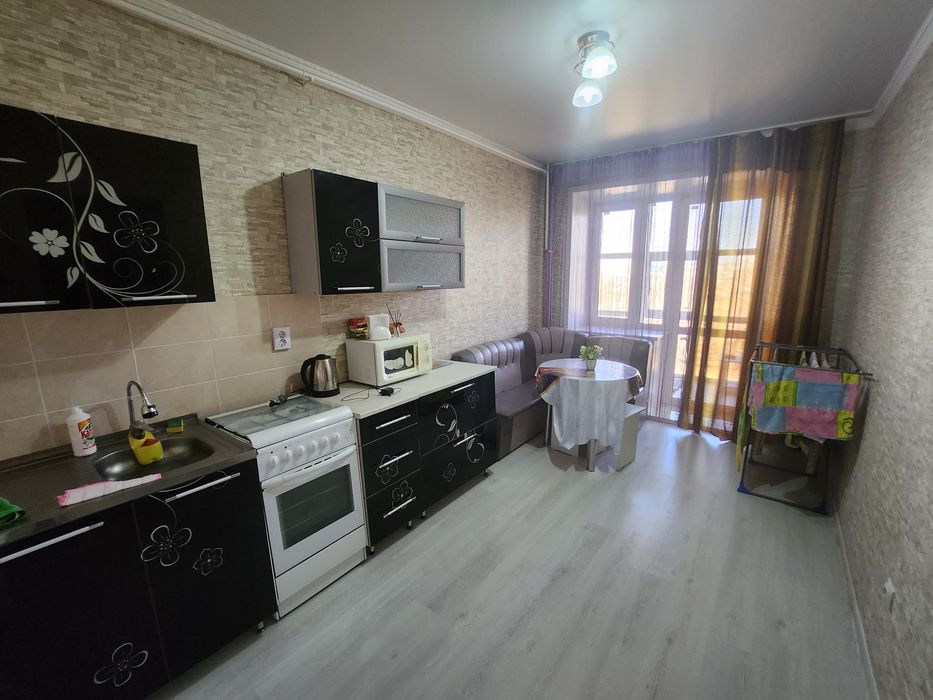 1 комн в жк Ревьера.