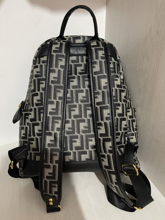 Рюкзак сумка Фенди