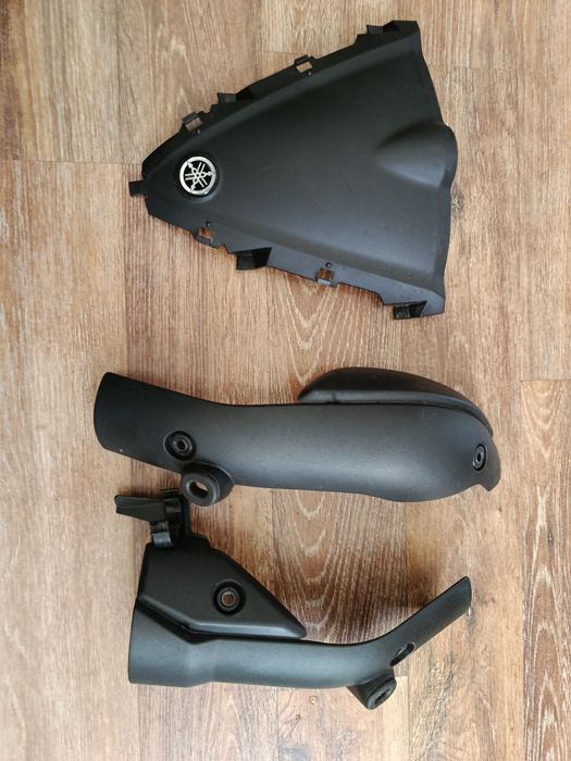 Части за Yamaha R1, ауспуси, дискове, накладки