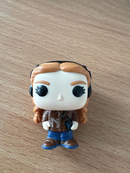 фигурка очень странные дела макс