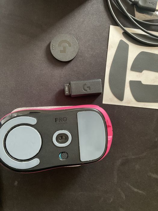 Mouse gaming wirless Logitech  Pro x superlight pink ,25 k dpi ,1000hz
