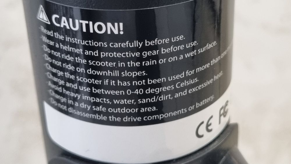 Електрически скутер тротинетка голяма малка гума Bluetooth ток зарядно