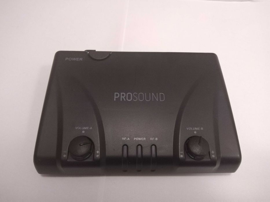 Vând stație wireless pentru microfoane