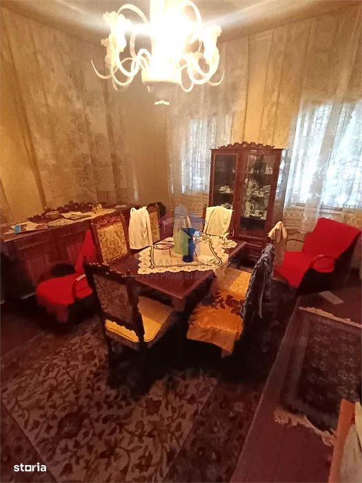 Casa  Boiereasca 3 camere caramida si boltari zona Centrala Brainconf