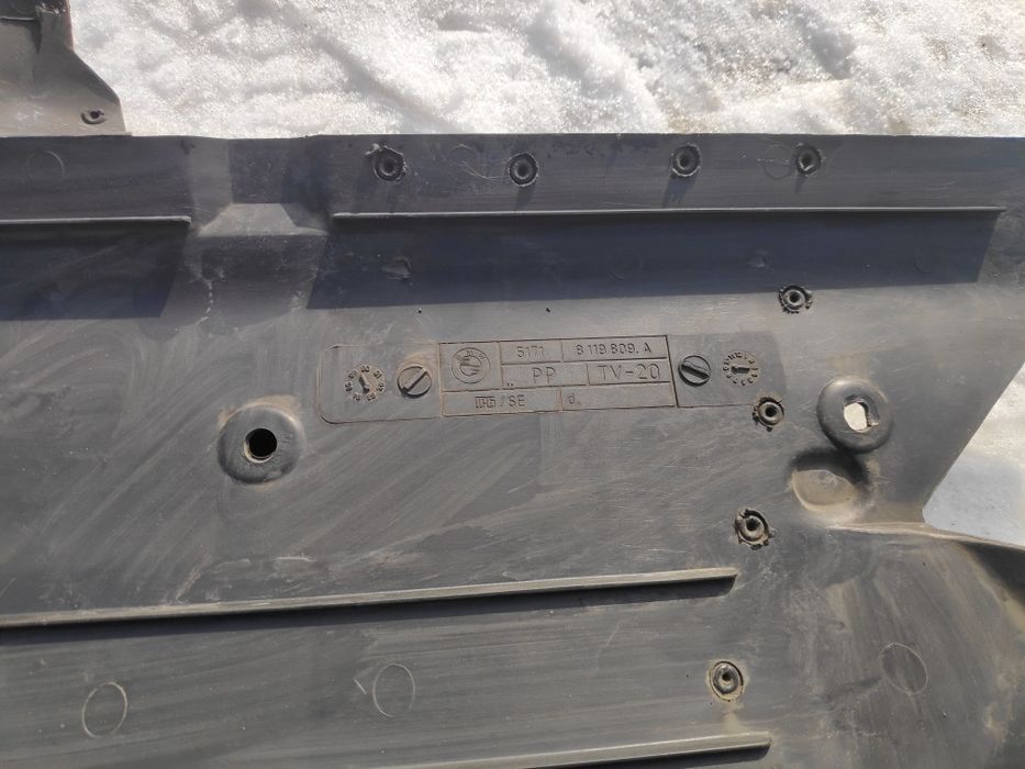 Накладка радиатора е36