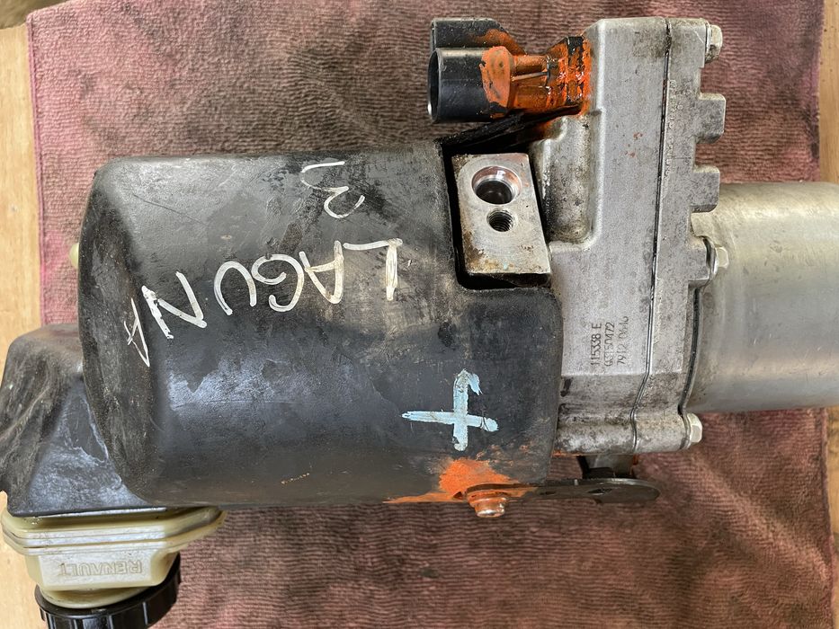 Pompa servo directie Renault Laguna III