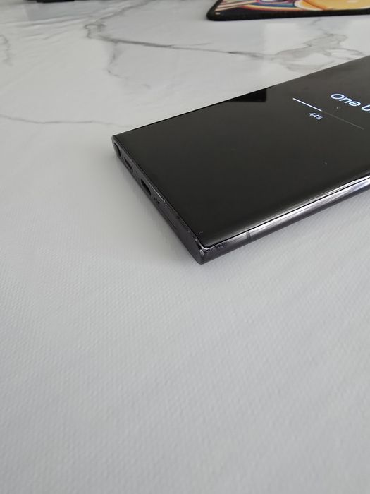 Продам Samsung S22 ultra, 256 Gb