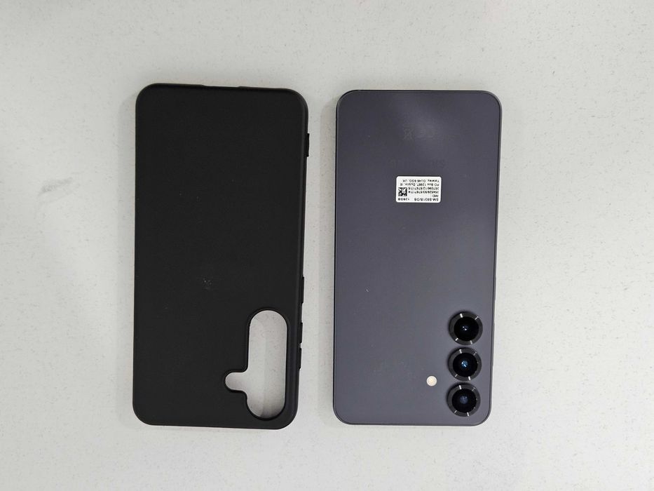 Telefon Samsung S25 5G 12/128Gb Nefolosit (Ag1 Alexandru B53221)