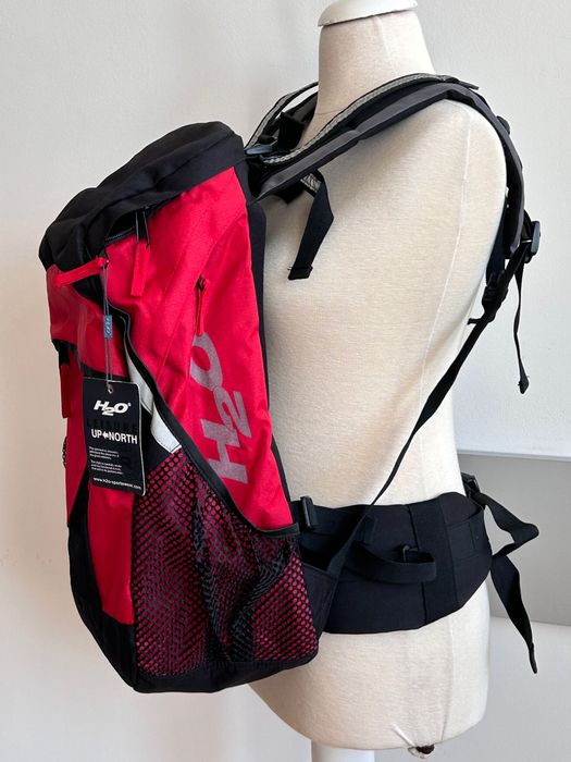 H2O нова туристическа /спортна раница