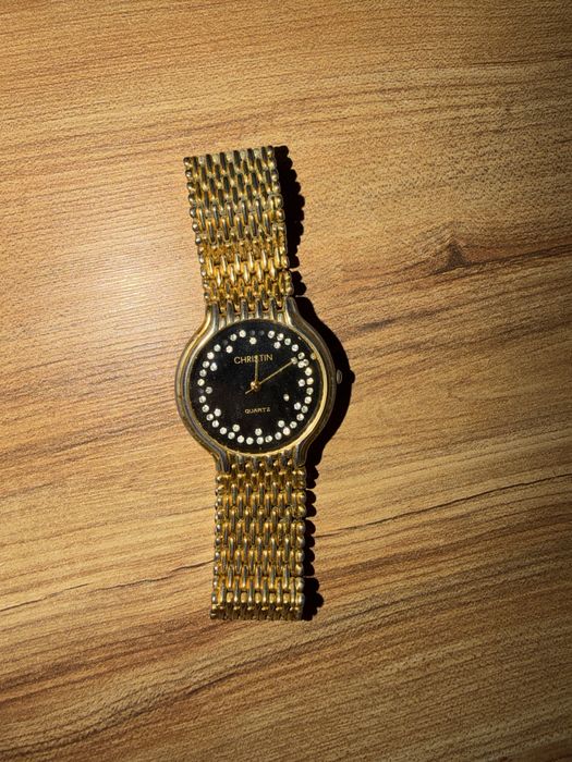 Часовник Christin quartz