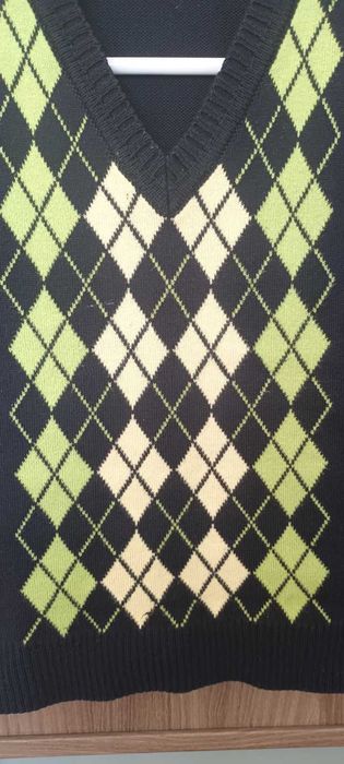 Униформа за момче, 32 СУИЧЕ