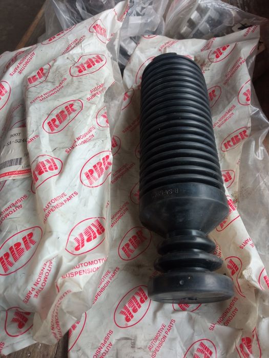 Продам запчасти на RAV4