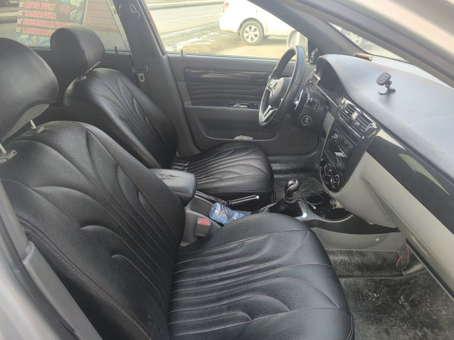 Lasseti arzon pul zaril