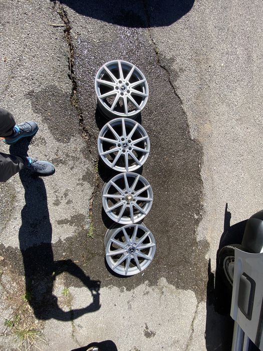 Mercedes 18" Оригинални    E, V , C класа ; GLE ; GLA ; GLC  и др.