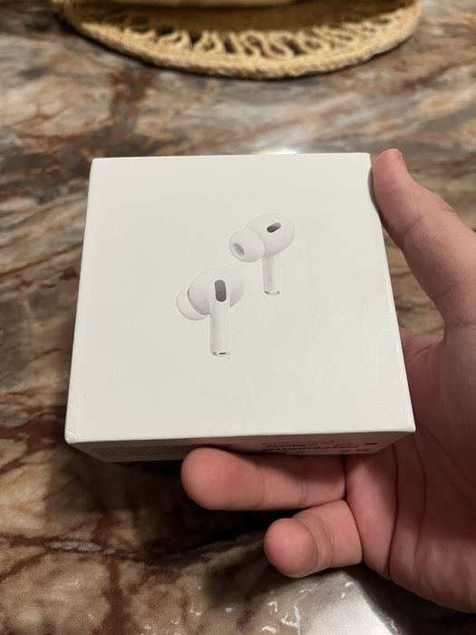 AirPods Pro 2 Sigilate in garantie!
