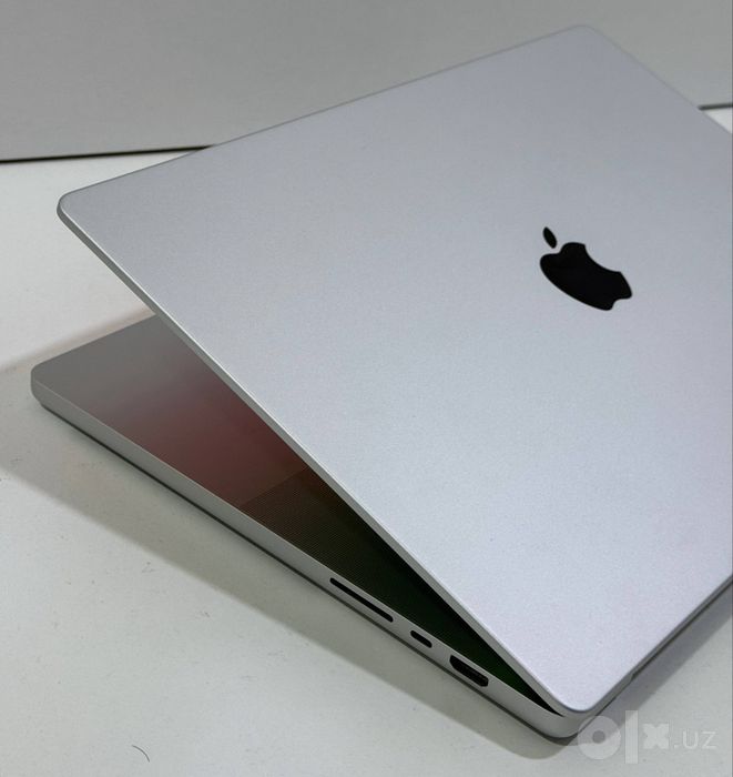 MacBook M2 Pro 2023