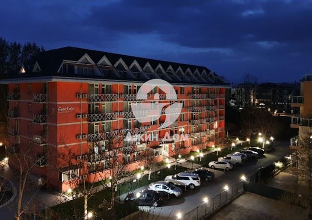 Продава се Едностаен апартамент в к.к. Слънчев бряг - 35 кв.м за 1286 €/кв.м - Снимка #4