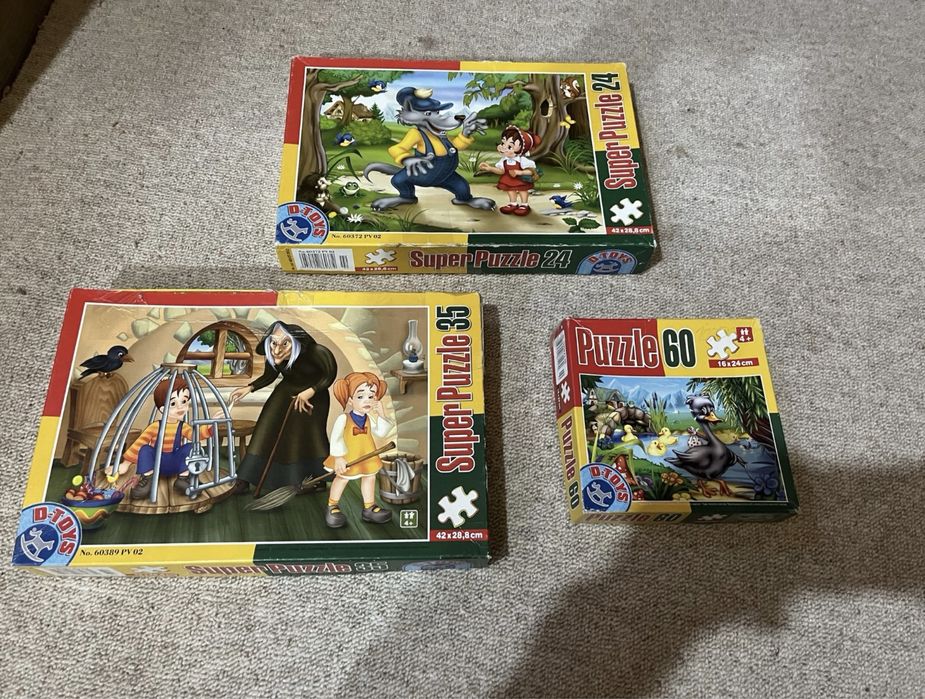 Vand puzzle-uri pentru copii