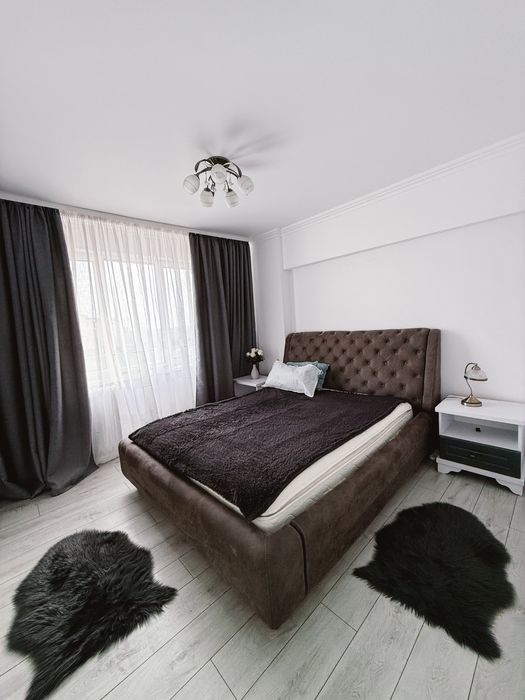 Inchiriez ap 3 camere  Metrou Gorjului 84metri