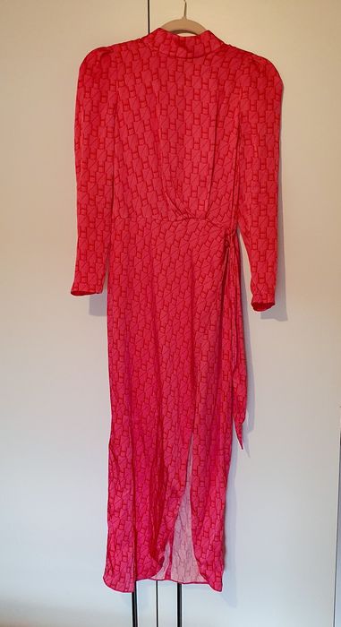 Rochie Hugo roz aprins