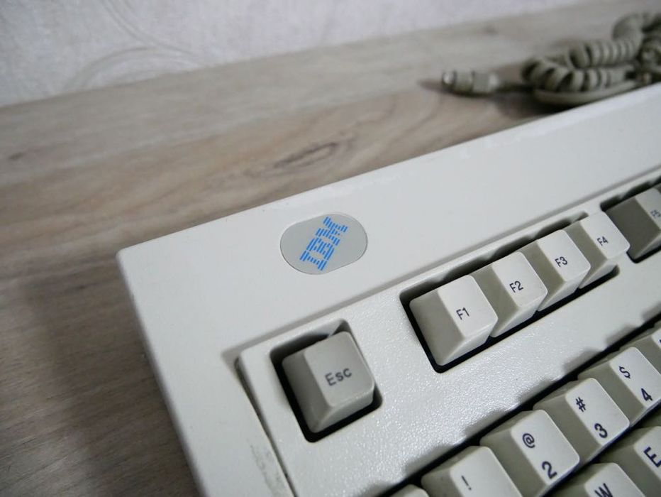 Мех. клавиатуры IBM Model M. 1994 года. В отл. состоянии.