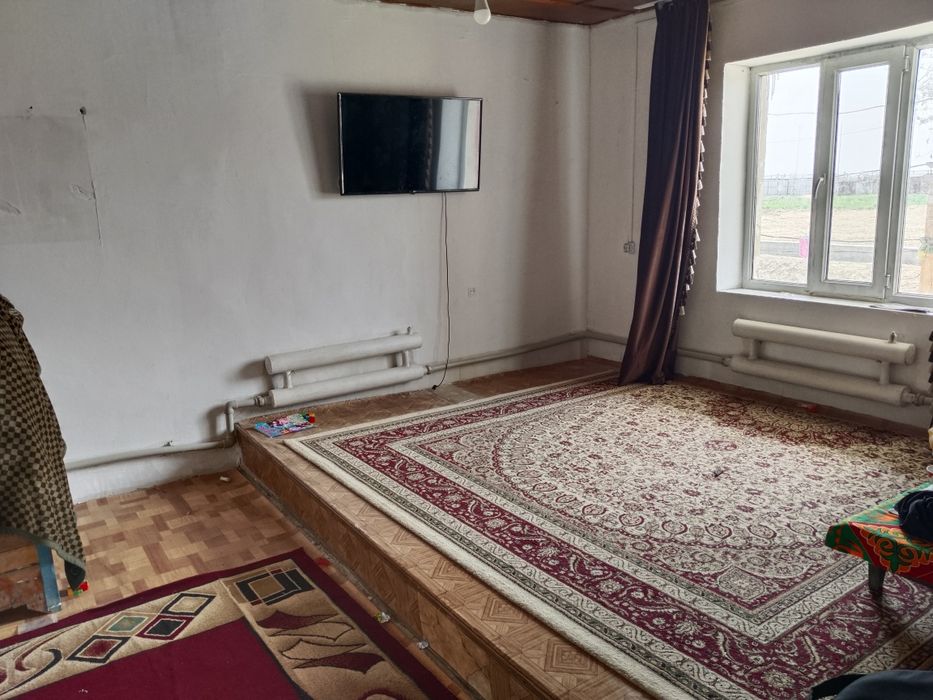 Арай 4бөлмелі жер үй