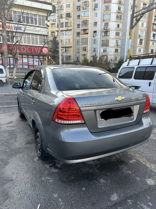 Срочно продается машина Nexia3 4 avtomat