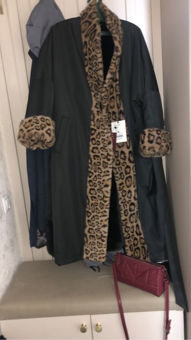 Продам шубу двухстороннюю…