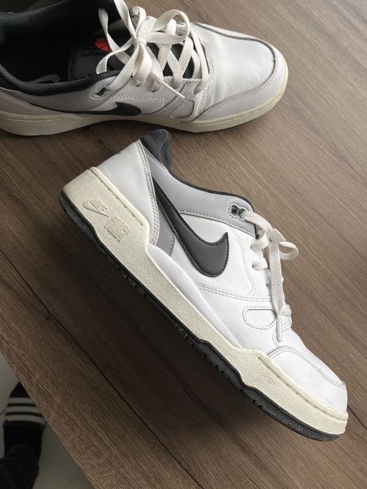 Nike Force barbati marimea 43 EU