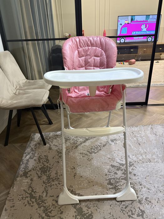 Детский стульчик для кормления