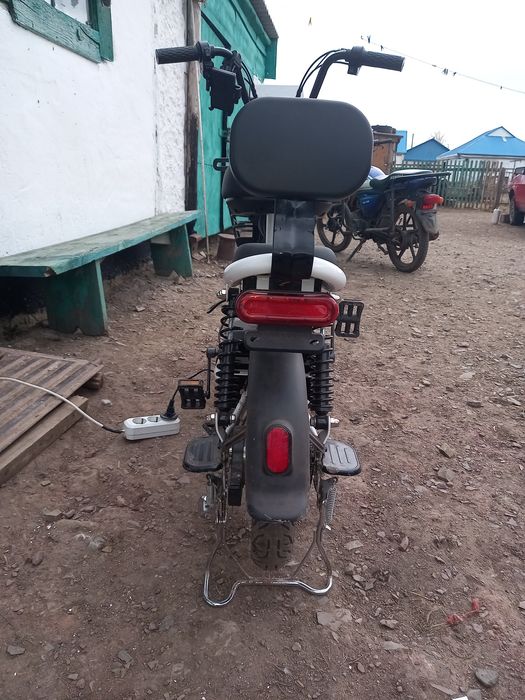 Продам скутер за 115000