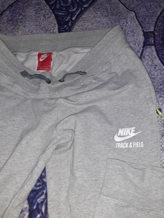 Дамско долнище Дамско долнище