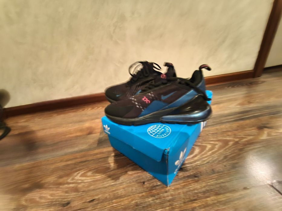 Продам обувь новая