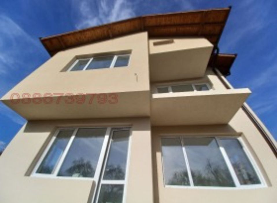 Продава се Къща в София, Оборище - 100 кв.м за 2100 €/кв.м - Снимка #1