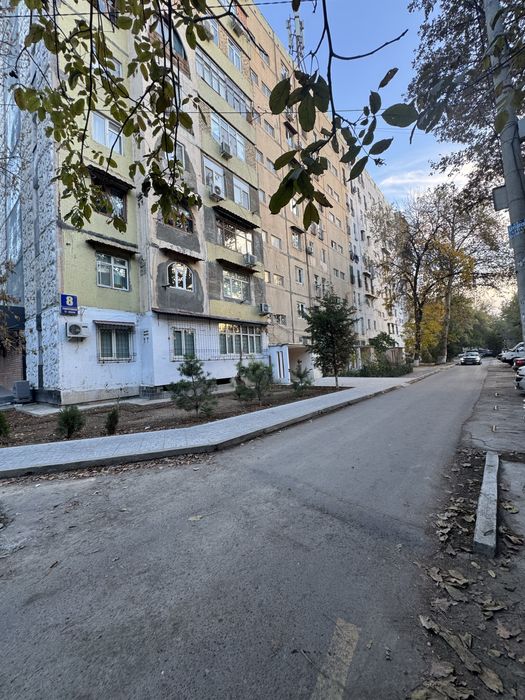 Юнусобод туманида кавартира сотилади Мега планет орқасида