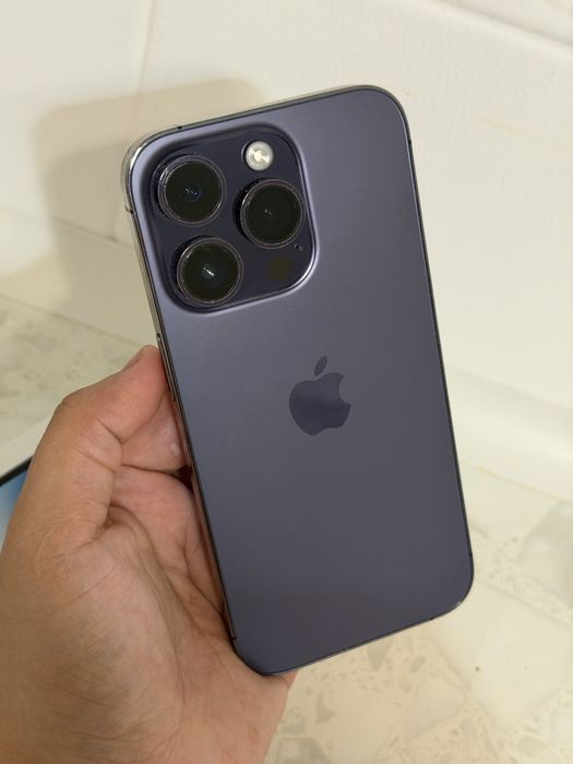 Продам Iphone 14pro