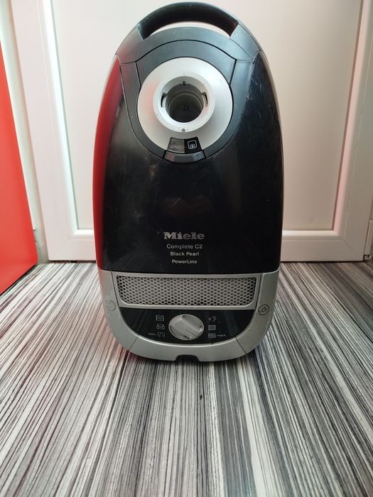 Прахосмукачка miele