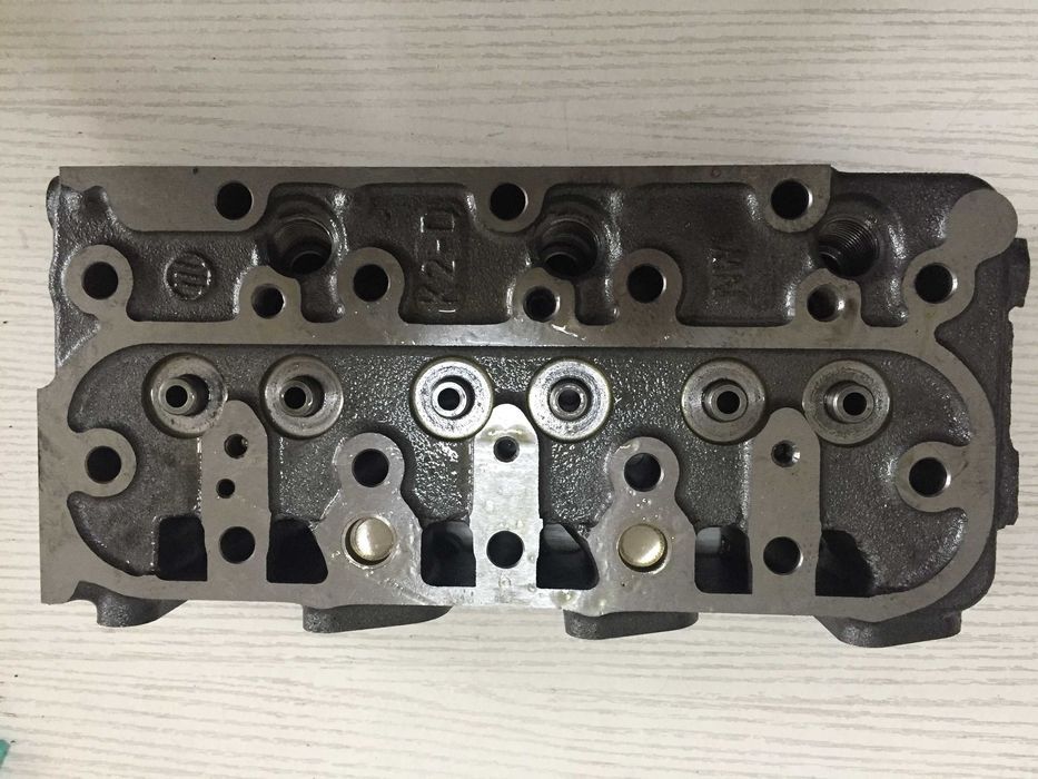 Chiulasa motor Kubota D905 - Piese motor Kubota