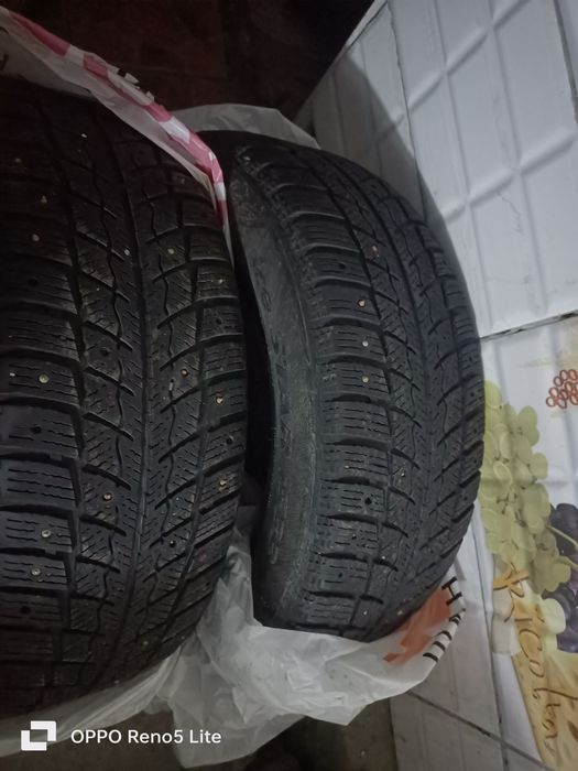 Продам шины 215 × 60× 16  три штуки