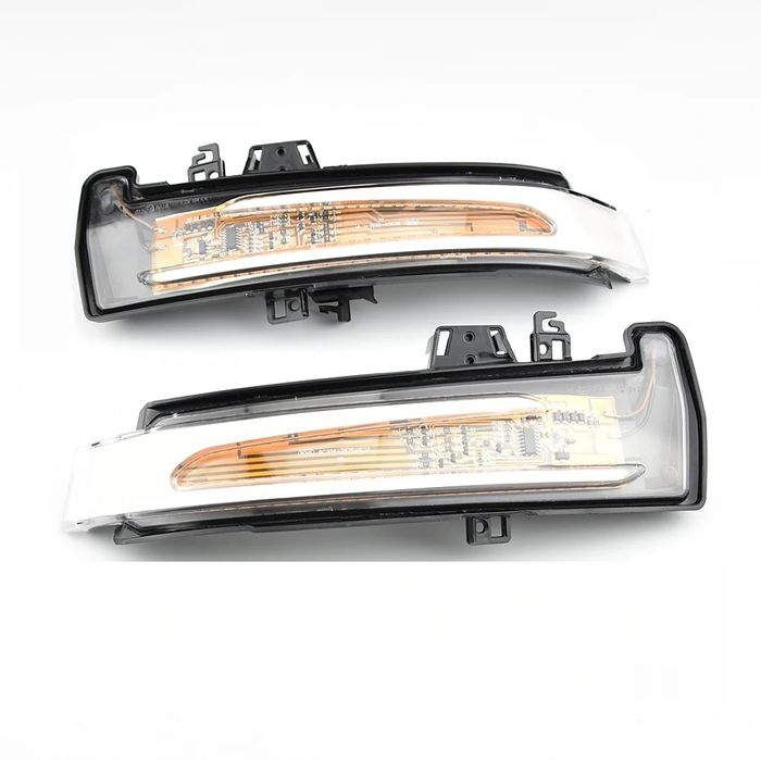 Semnalizări Dinamice oglinzi cu  LED Mercedes - A, B, C, E, CLA, GLA