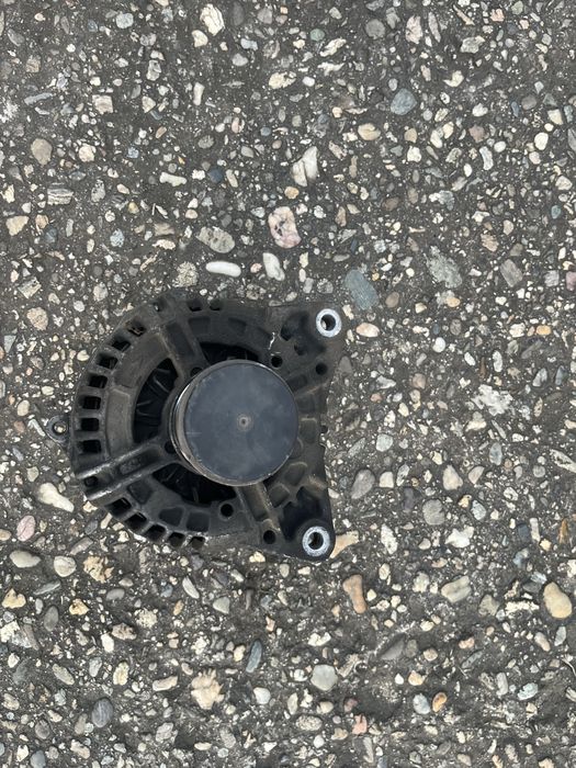Alternator renault megane 2 1.5 dci!