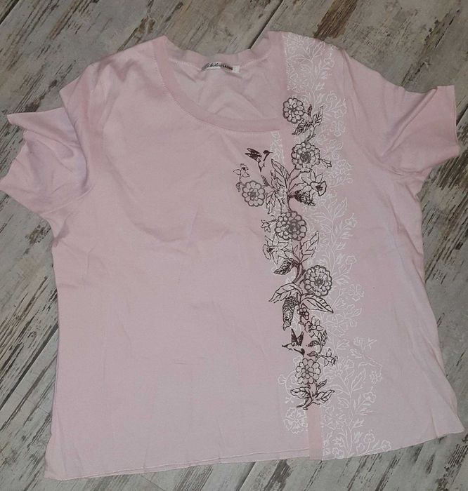 12 бр. Дамски тениски - ПРОМО 50 лева за Всички