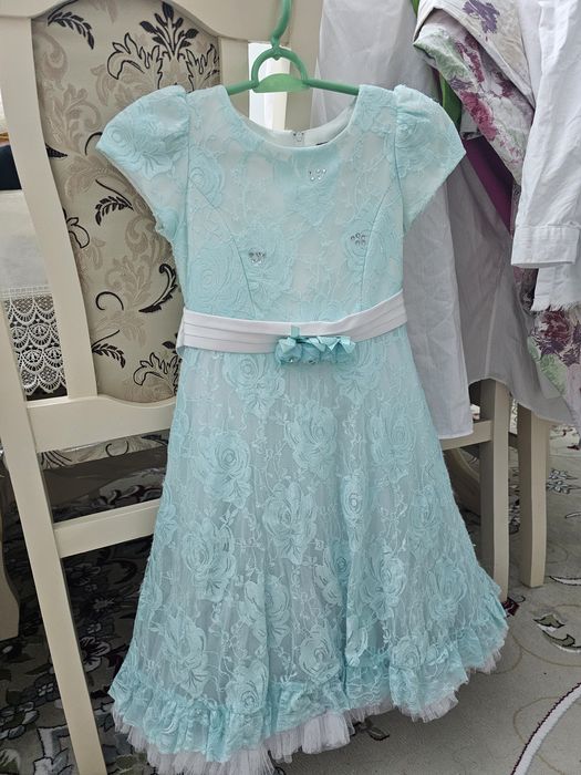 Платье детское нарядное