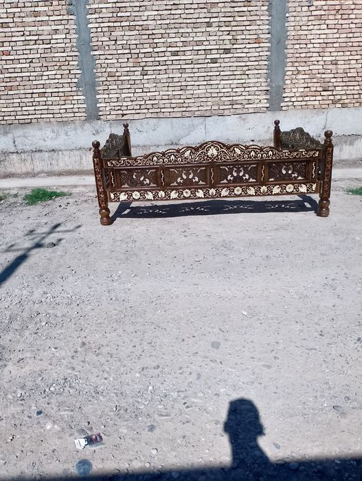 Сури карават тапчан ясаймиз