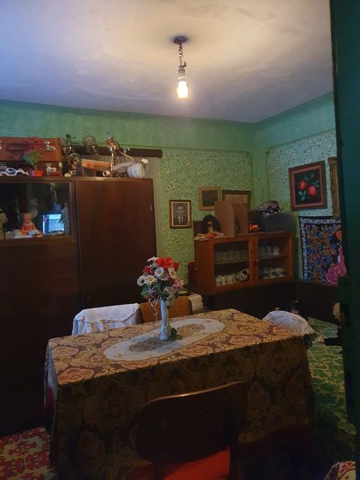 Casa bătrânească și teren de vânzare Gogoșari judetul Giurgiu
