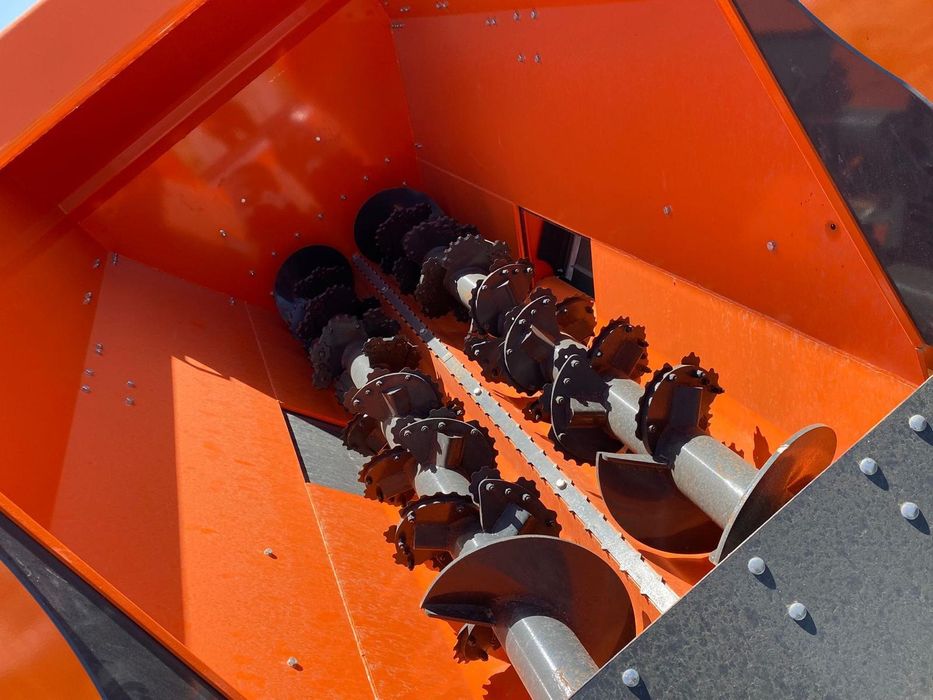 Вертикален миксер